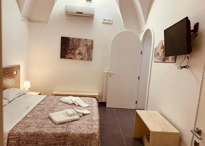 Dimore Di - La Corte 4* ليتشي