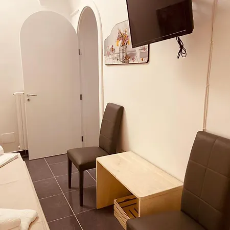 Dimore Di - La Corte Guest house