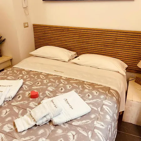 Dimore Di - La Corte Guest house
