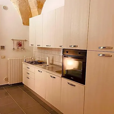 Affittacamere Dimore Della Corte 4*